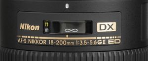 Les sigles qui sont inscrits sur un objectif Nikon DX