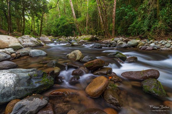 Un exemple de pose longue sur une rivière