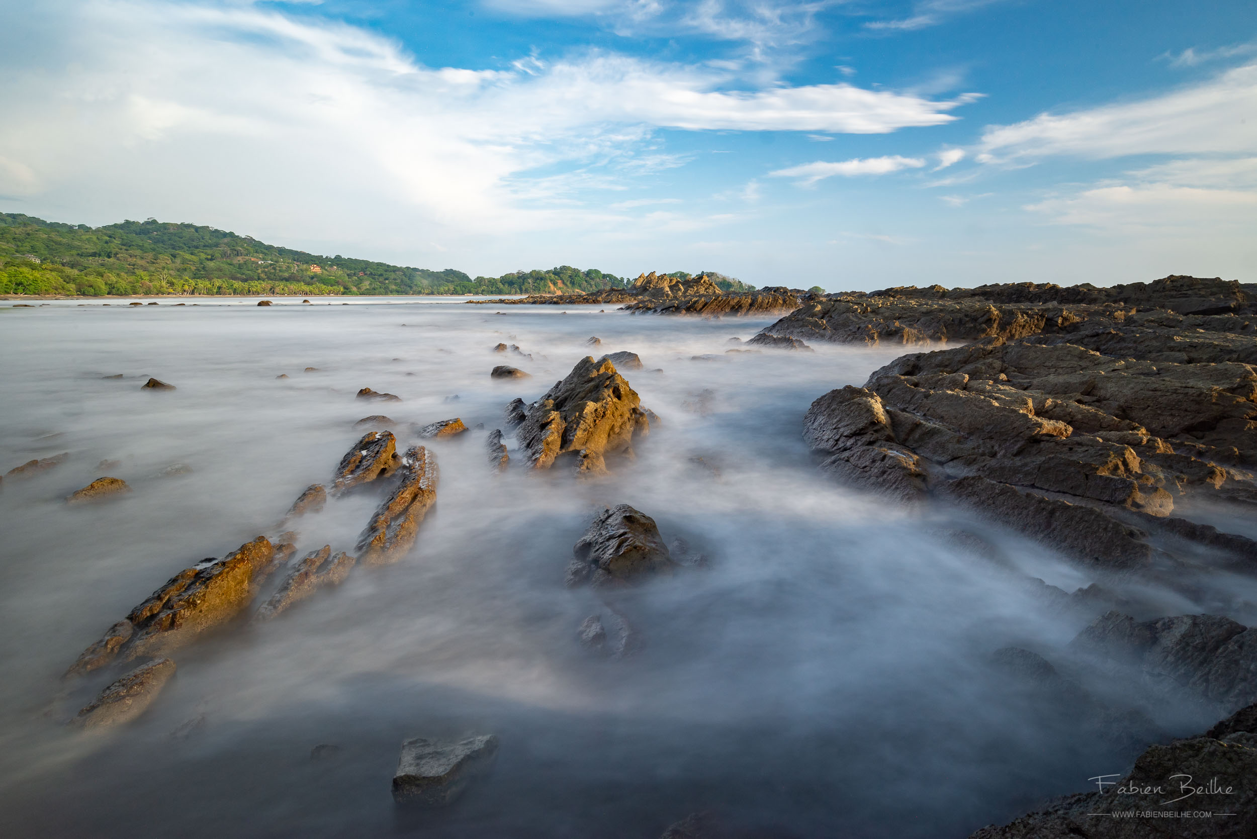 costa-rica-pose-longue